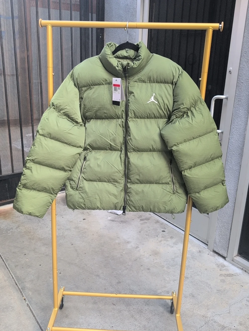 Men's Nike Jordan Olive Green Puffer Jacket Size Large